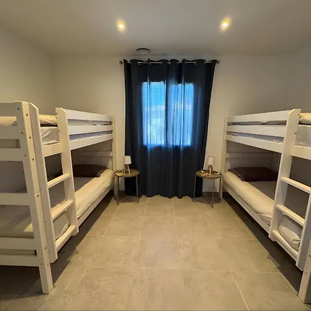 Hestia غودارغوس